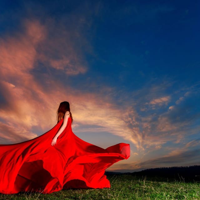 Polignano a Mare: Flying Dress Photo Shooting - Key Points