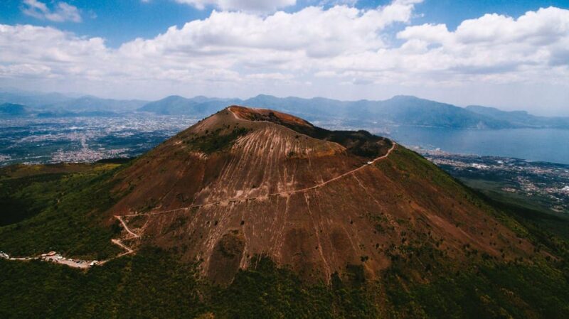 Pompei: Vesuvius and Pompeii Ruins Entry Ticket & Transport - Key Points