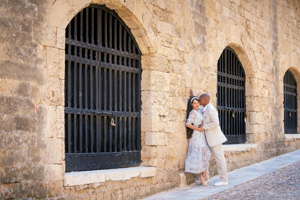 Portraits in Rhodes: Private Vacation Photographer Tour - Key Points