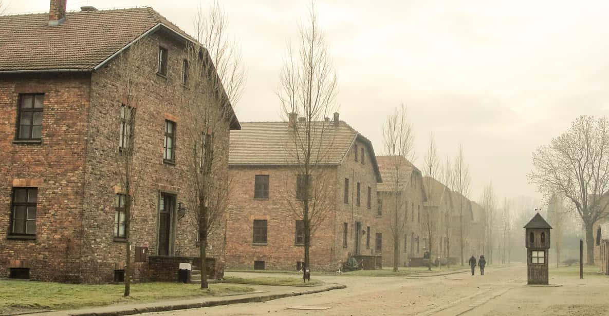 Premium Auschwitz-Birkenau Guided Tour From Krakow - Good To Know