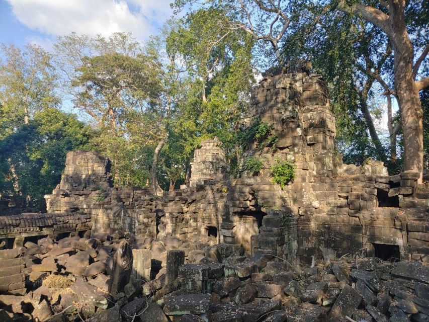 Private Adventure Off the Beaten Track to Banteay Chmar - Good To Know