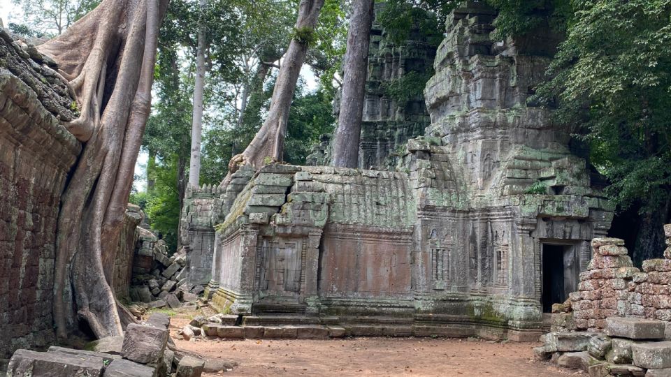 Private Angkor Wat and Banteay Srei Temple Tour - Good To Know