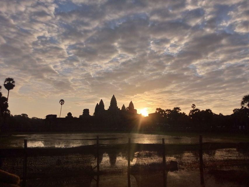 Private Angkor Wat Sunset Tour - Good To Know