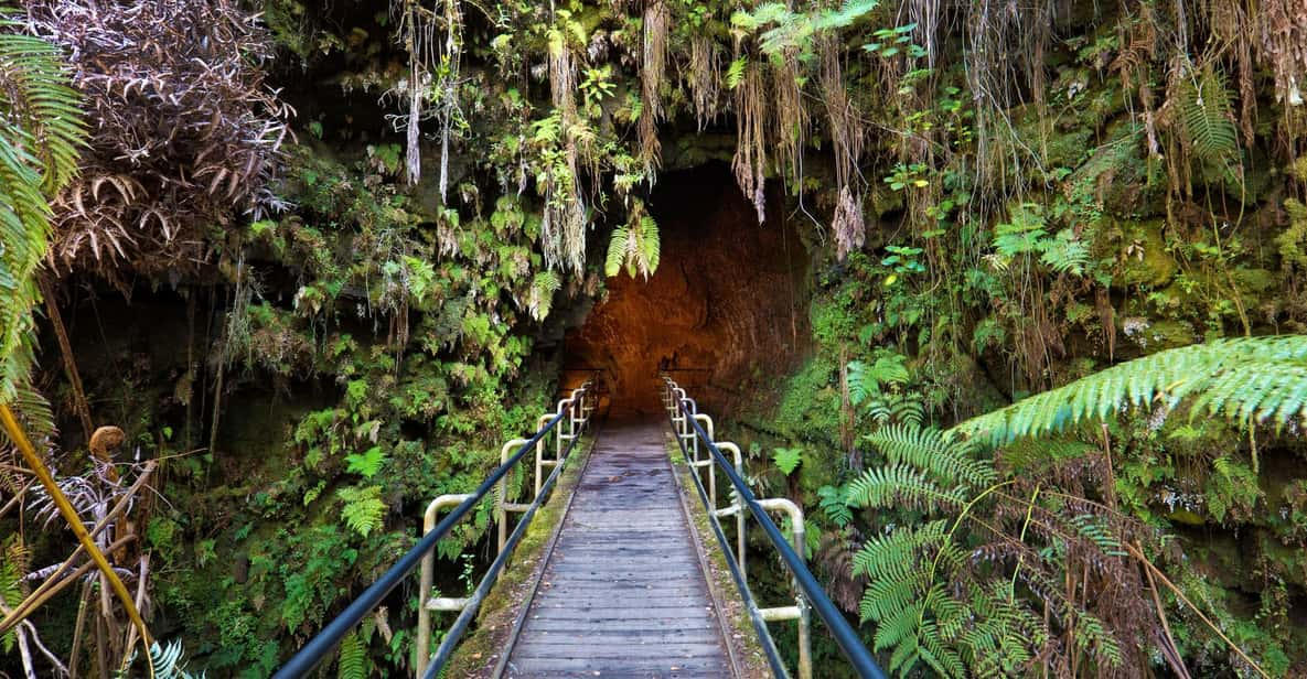 Private Custom Volcanoes National Park Guided Hike - Key Points