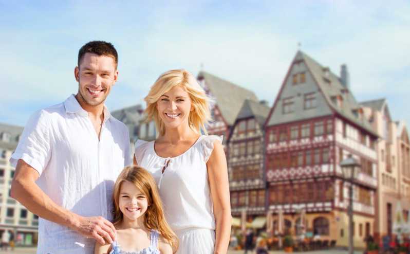 Private Family Walking Tour in Frankfurt - Key Points