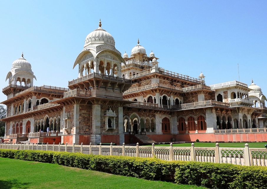 Private Jaipur Sightseeing Tour by Car - All Inclusive - Key Points