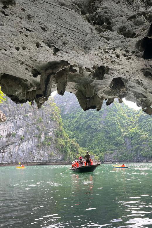 Private Lan Ha Bay and Ha Long Bay Tour to Avoid Crowds - Key Points