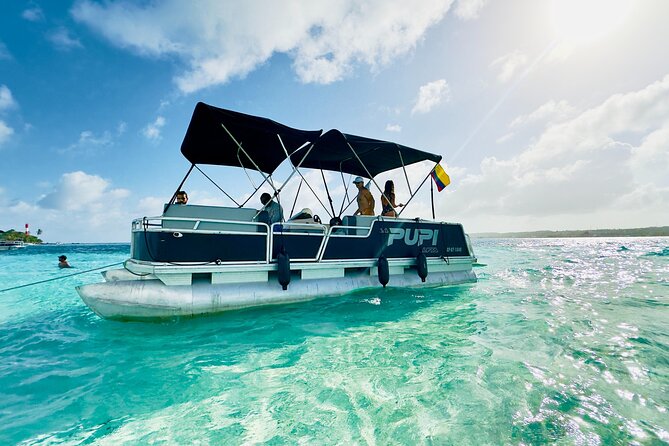 Private Pontoon Tour in San Andrés - Good To Know