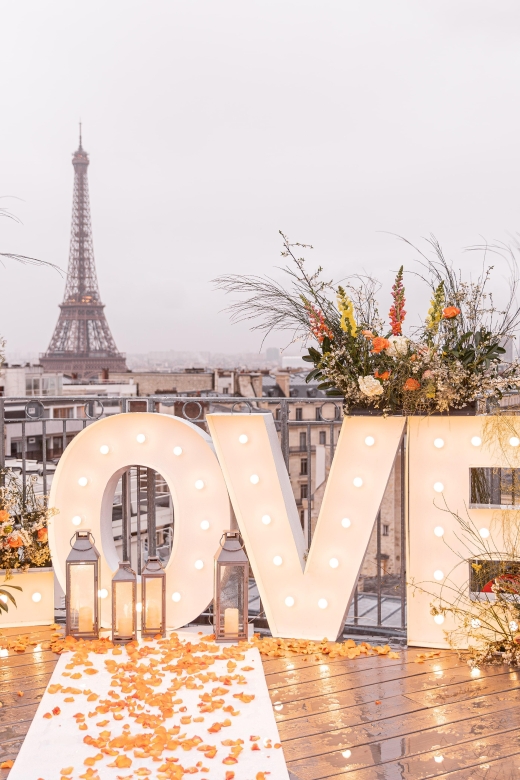 Private Rooftop/ Lgbtqia+ Proposal in Paris & Photographer - Key Points