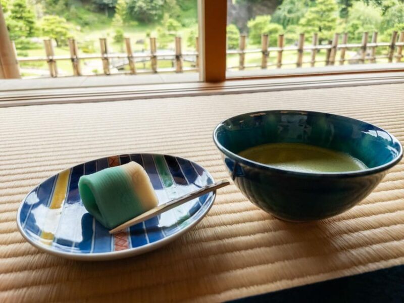 Private Tour Kanazawa: Gold Leaf, Sushi & Afternoon Activity - Tour Pricing and Cancellation Policy