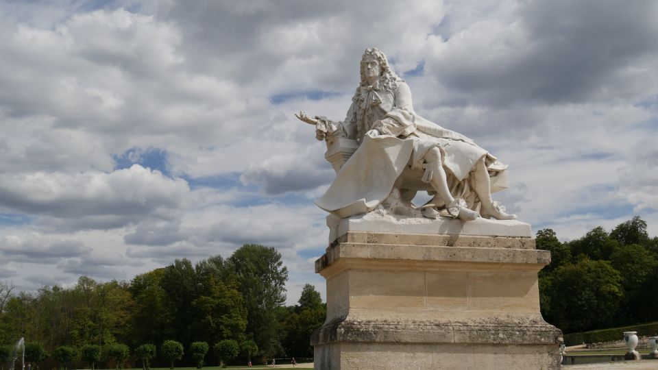 Private Tour to Chantilly Chateau From Paris - Key Points