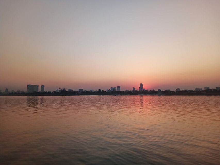 Private Tour to Udong Hill & Sunset Cruise on Mekong River - Good To Know