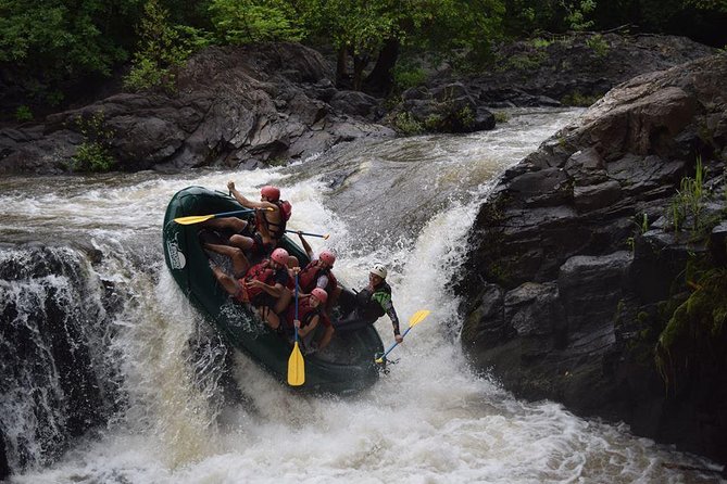 Rafting Class III and IV in Tenorio River From Playa Hermosa - Good To Know