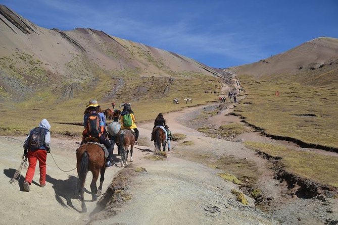 Rainbow Mountain Trek - Overview and Location