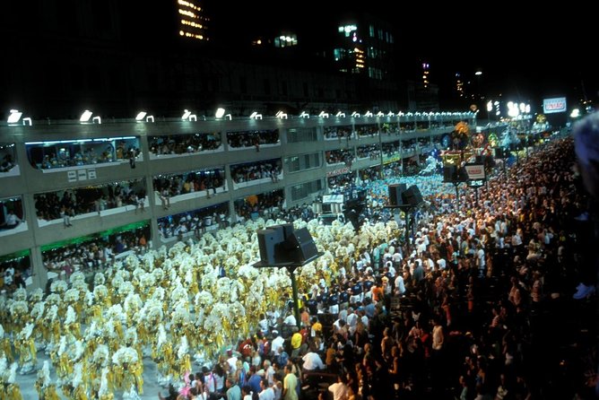 Rio Carnival Parade From a Prime Box – With Shuttle, Tour Guide, Food & Drink - Good To Know