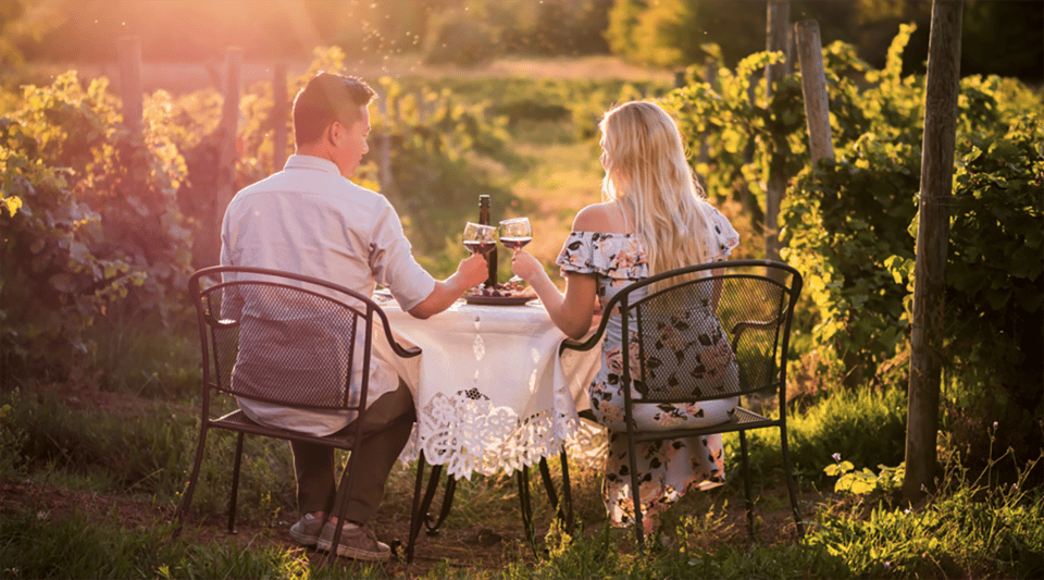 Romantic Escape in Tuscany With Overnight and Wine Tasting - Itinerary Details