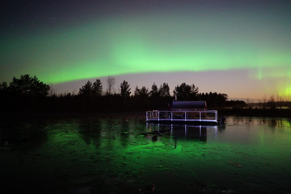 Rovaniemi: Northern Lights Trip With Sauna Boat - Key Points