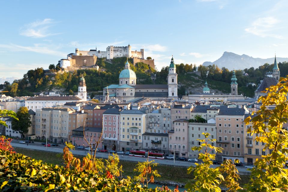 Salzburg: First Discovery Walk and Reading Walking Tour - Good To Know