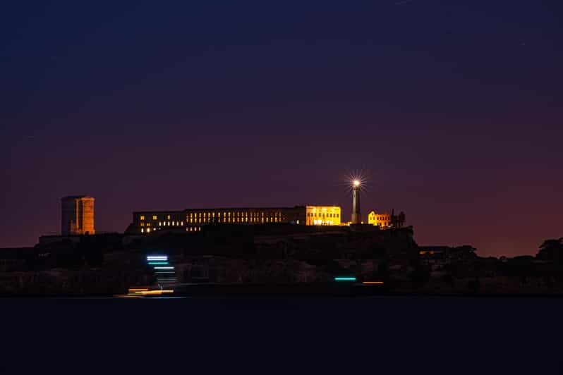 San Francisco: Alcatraz Night Tour With SF Bay Cruise - Key Points