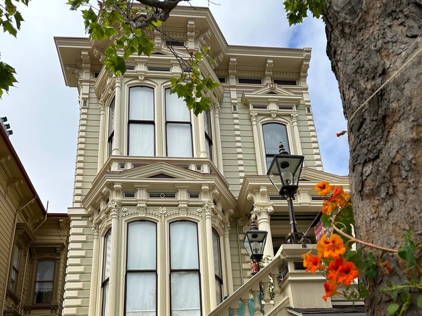 San Francisco: Brune Reutlinger Victorian Home Tour - Key Points