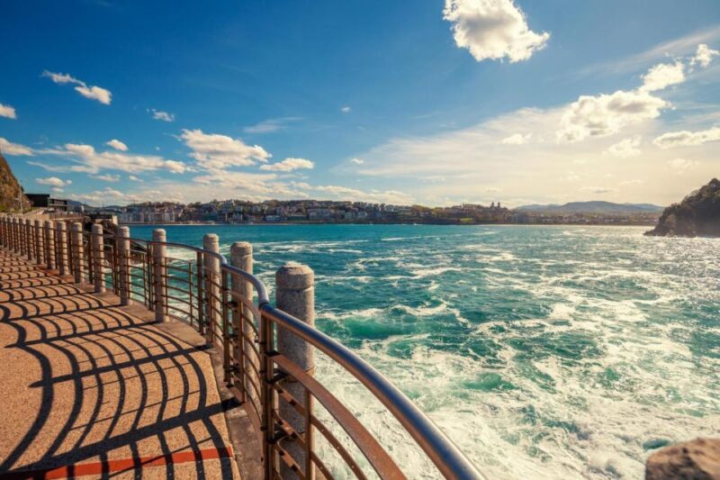 San Sebastian: Insta-Perfect Walk With a Local - Key Points