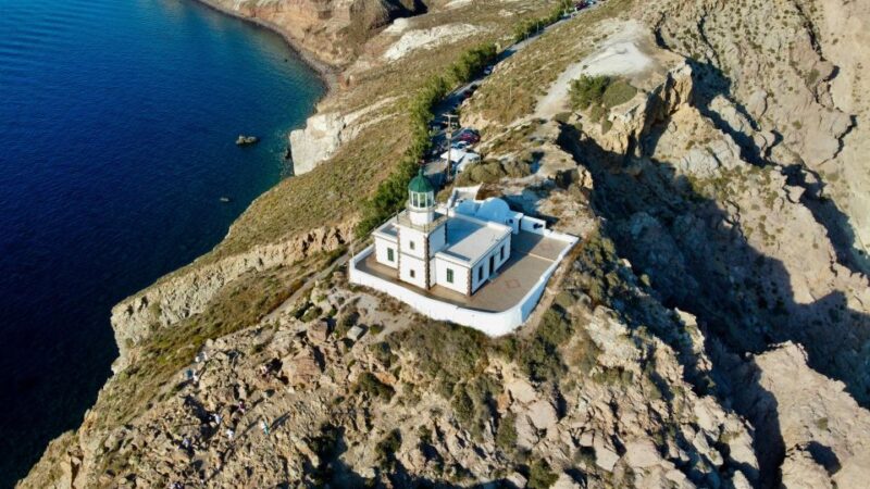 Santorini: Akrotiri Excavation, Megalochori, & Beaches Tour - Key Points