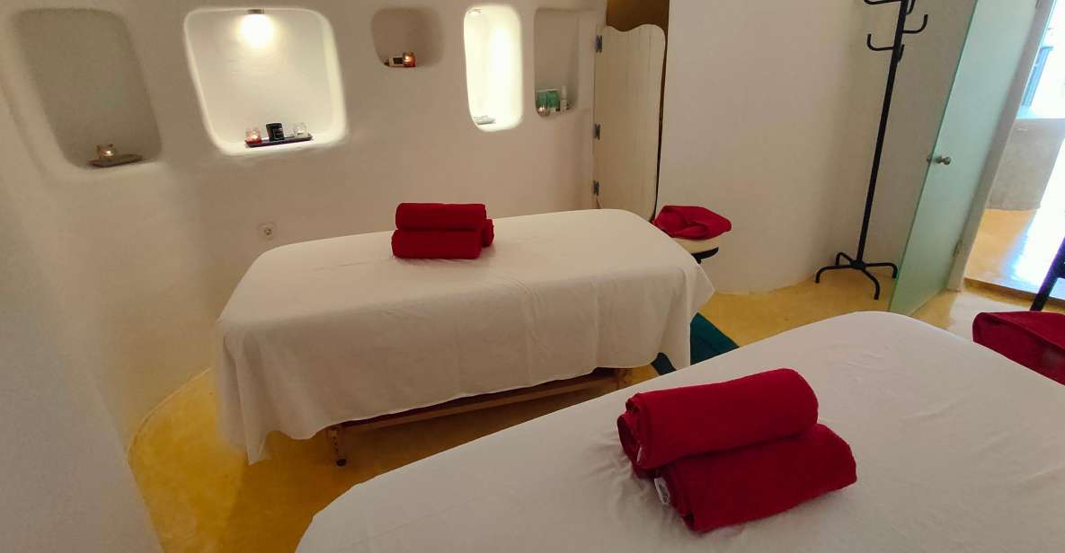 Santorini: Aromatherapy Couples Massage - Key Points