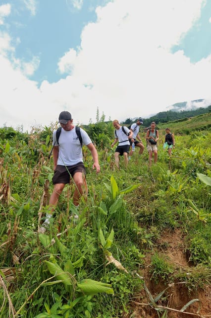 Sapa : 2 Day 1 Night Trekking With La La and Su Family - Key Points