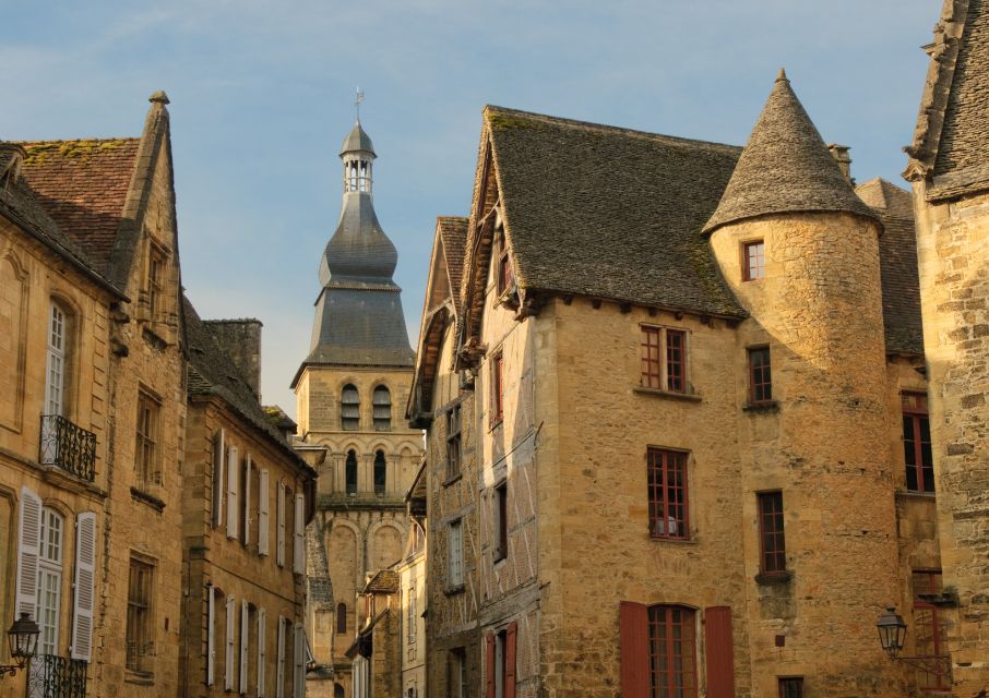 Sarlat Gourmet Tour & Market Visit With Tastings - Key Points