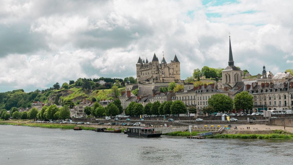 Saumur Private Walking Tour - Key Points