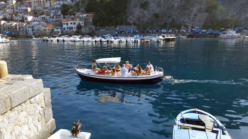 Scilla - Sunset Aperitif on the Boat - Key Points