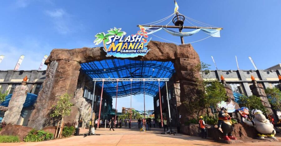 Selangor: SplashMania at Gamuda Cove