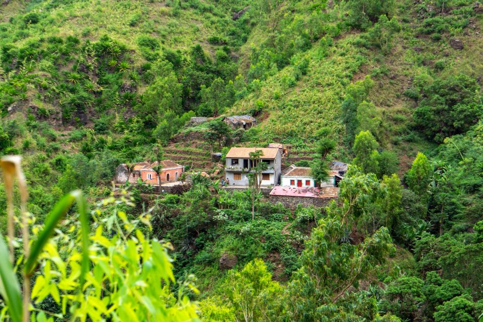 Serra Malagueta: Principal Valley Hike & Lunch With Locals - Good To Know