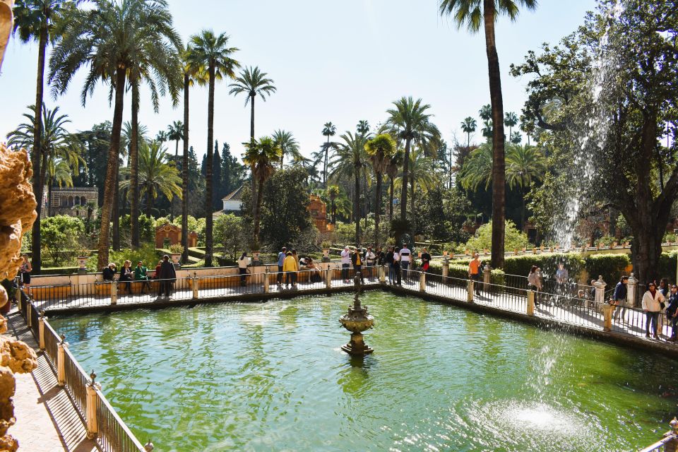 Seville: Alcázar Guided Tour - Key Points