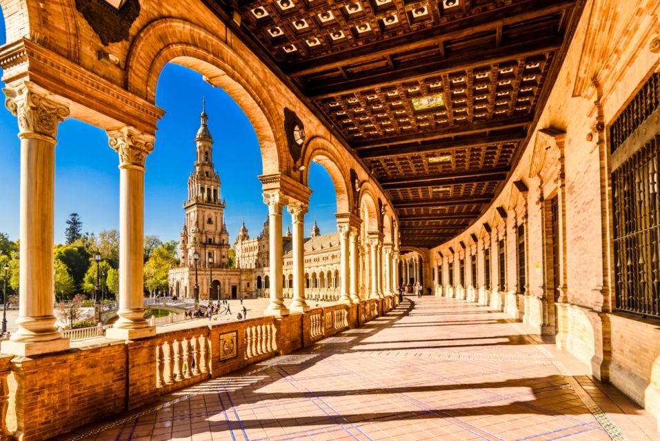 Seville's Family Adventure: Tales and Treasures - Key Points