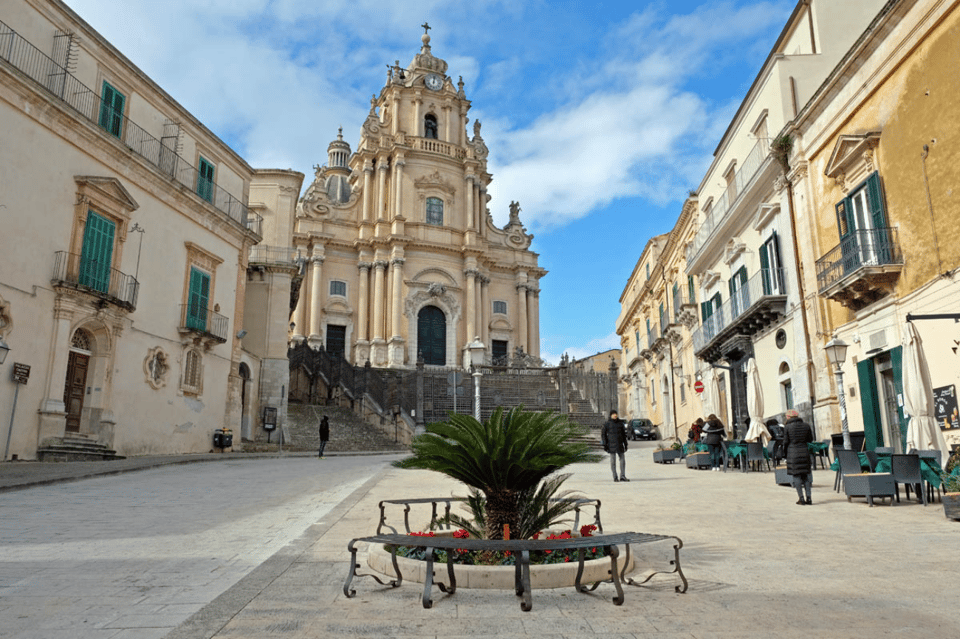 Sicily: Customized Trip Planning Service - Key Points