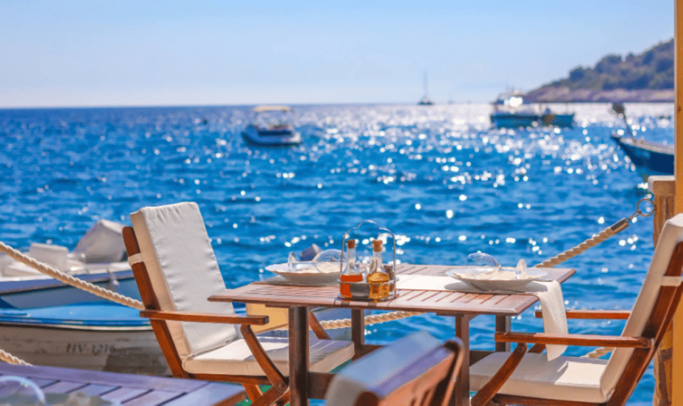 South Hvar and Pakleni Islands Private Full-Day Boat Tour - Dining Experience