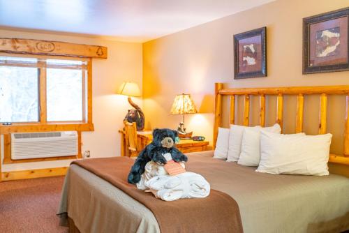 Spearfish Canyon Lodge - Good To Know