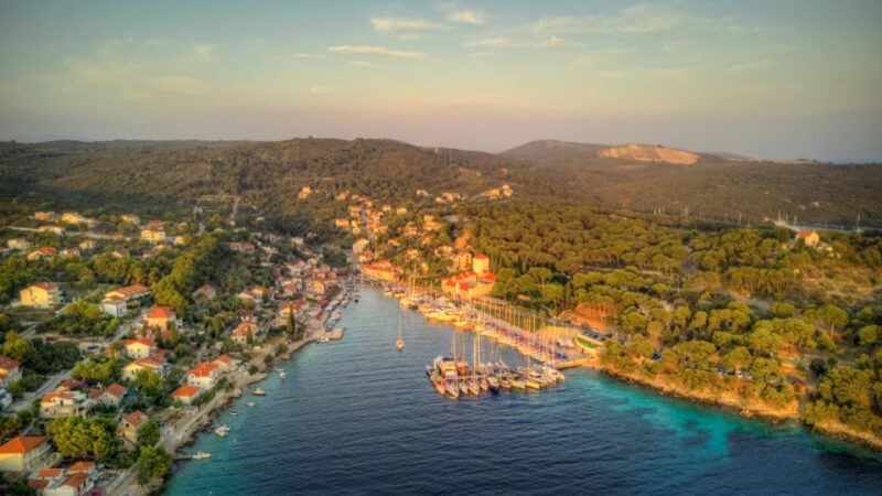 Split/Trogir: Blue Lagoon and 3 Islands Speedboat Tour - Good To Know