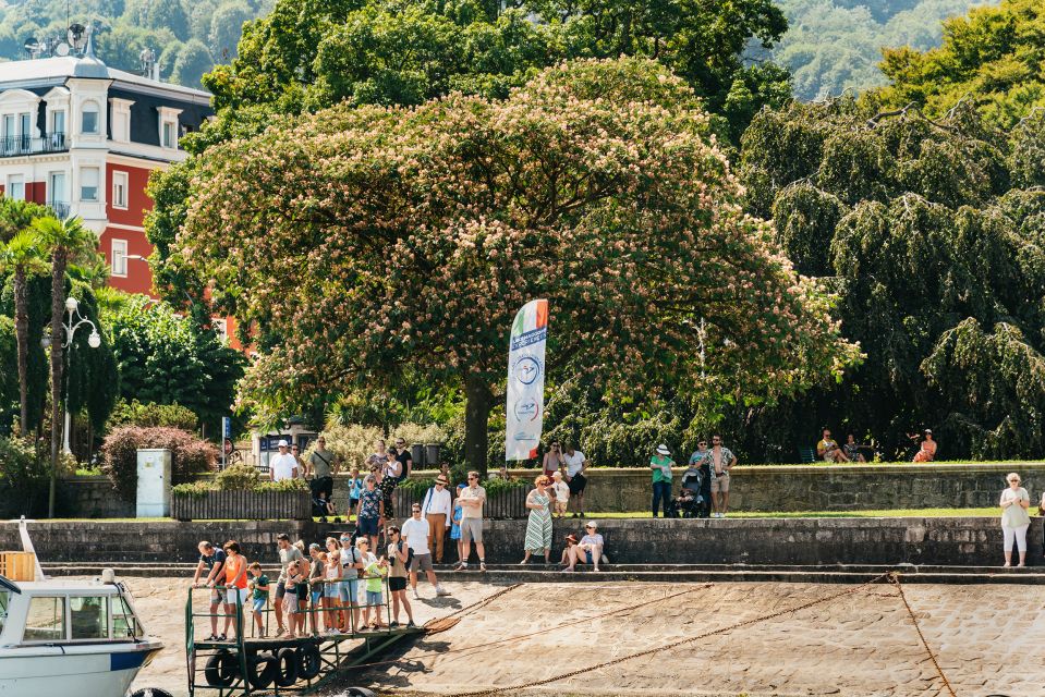 Stresa: 3 Borromean Islands Hop-On Hop-Off Boat Tour - Key Points