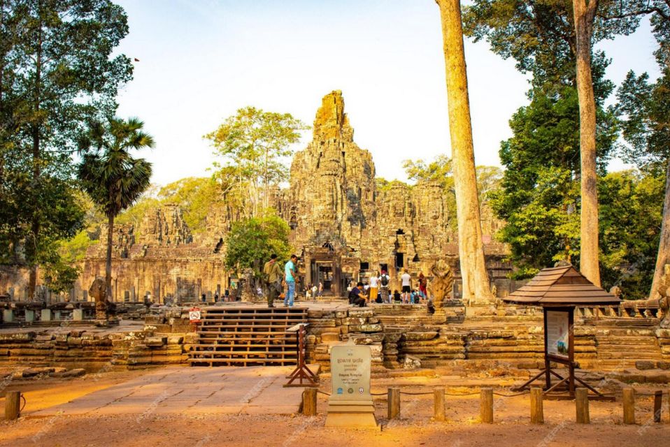 Sunrise at Angkor Wat and Small Tour With Tours Guide - Good To Know