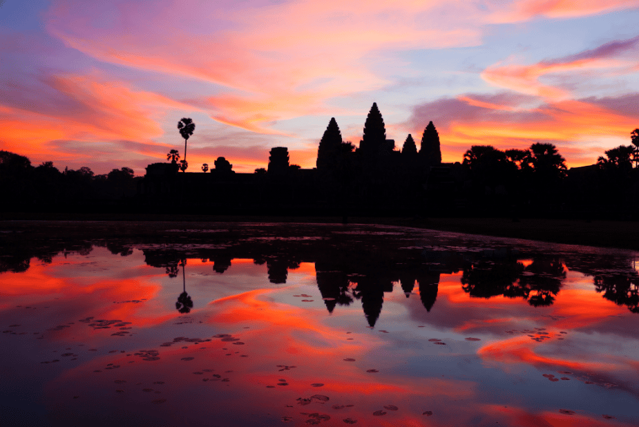 Sunrise at Angkor Wat Temple: 3-Hour Private Tour - Itinerary Details