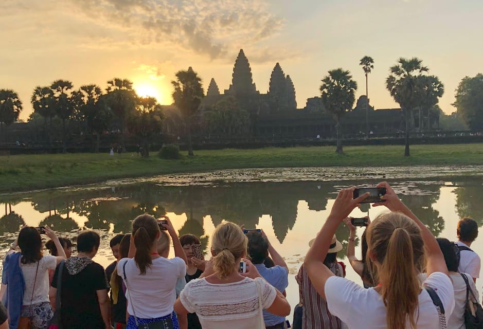 Sunrise Cycling Of Angkor Wat Temple - Good To Know