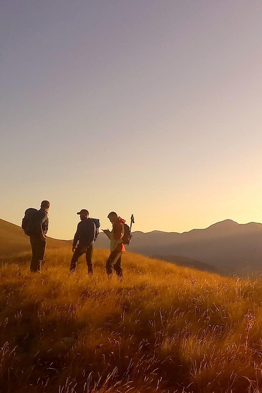 Sunrise in Castelluccio, Above the Clouds - Key Points