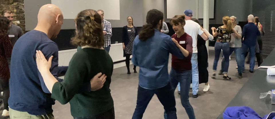 Swing Dancing Class With London Locals - Good To Know