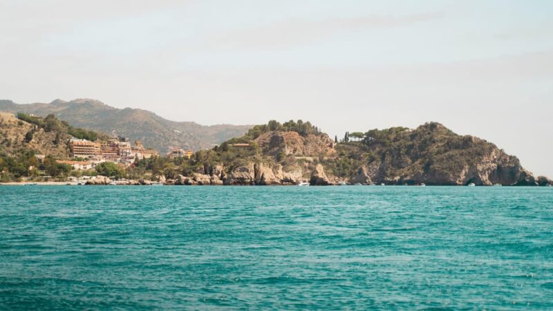Taormina: Isola Bella Tour With Swimming, Fruit and Prosecco - Key Points