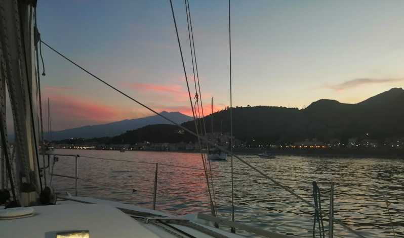 Taormina: Sunset Cruise With Aperitif and a Glass of Wine - Inclusions and Meeting Details