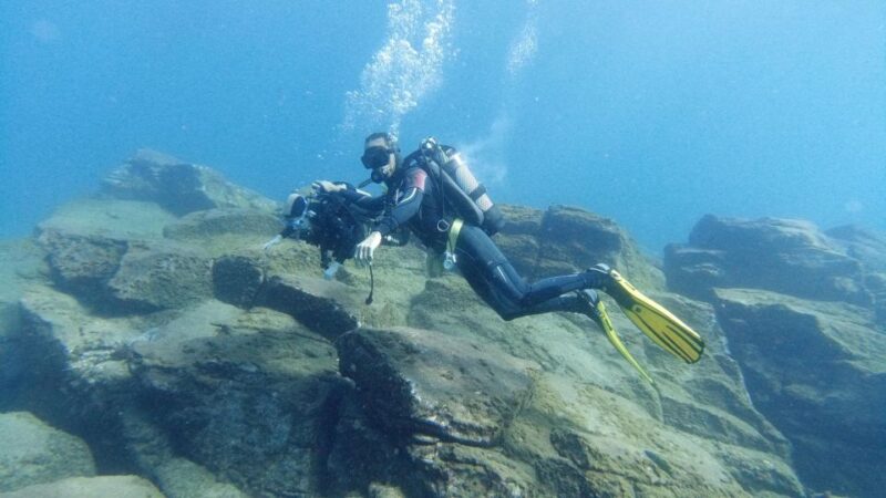 Tenerife; Discover Scuba Diving Pool and Boat Max 2 Students - Key Points