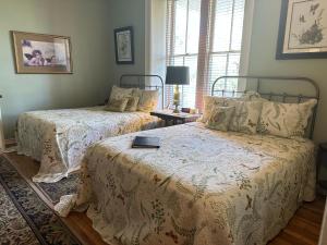The Blenman Inn - Amenities and Services
