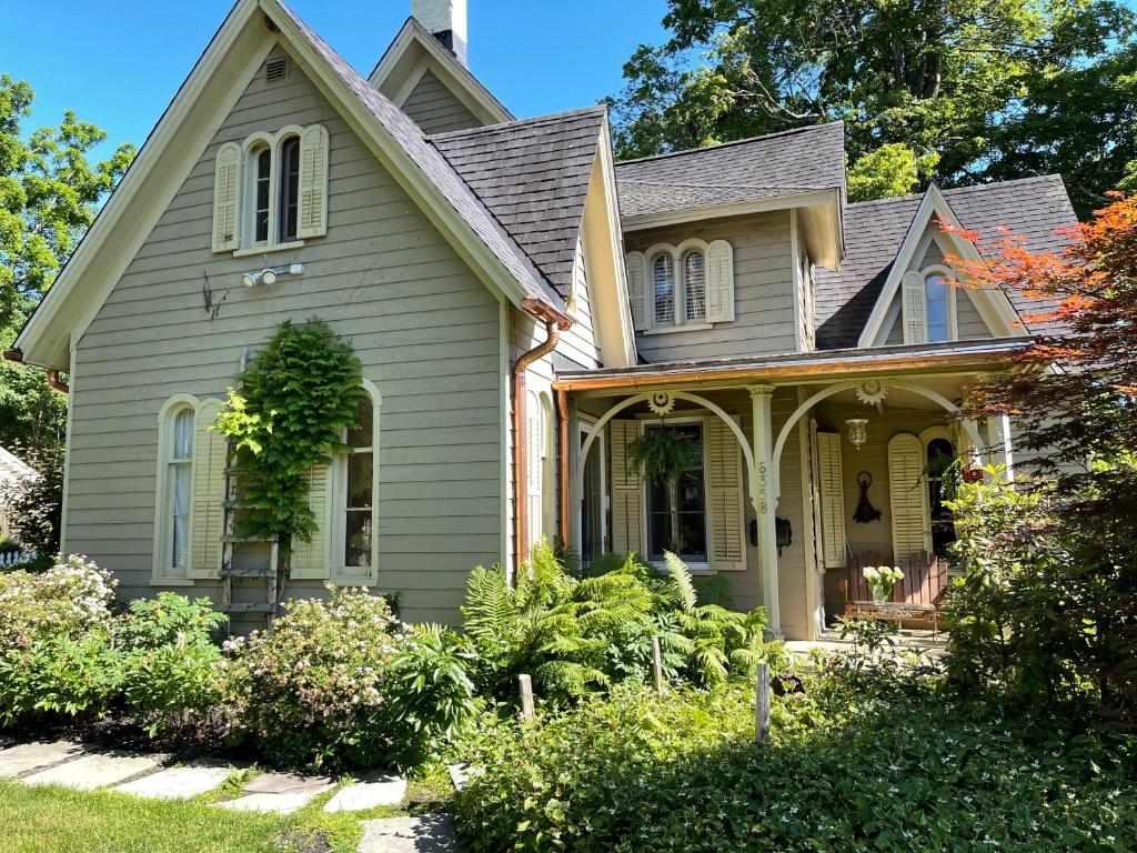 The Gables of Rhinebeck Review